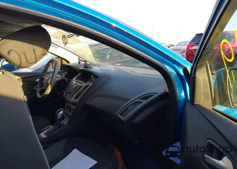 2013 Ford Focus Se z USA, uszkodzony, nr VIN 1FADP3F27DL351375